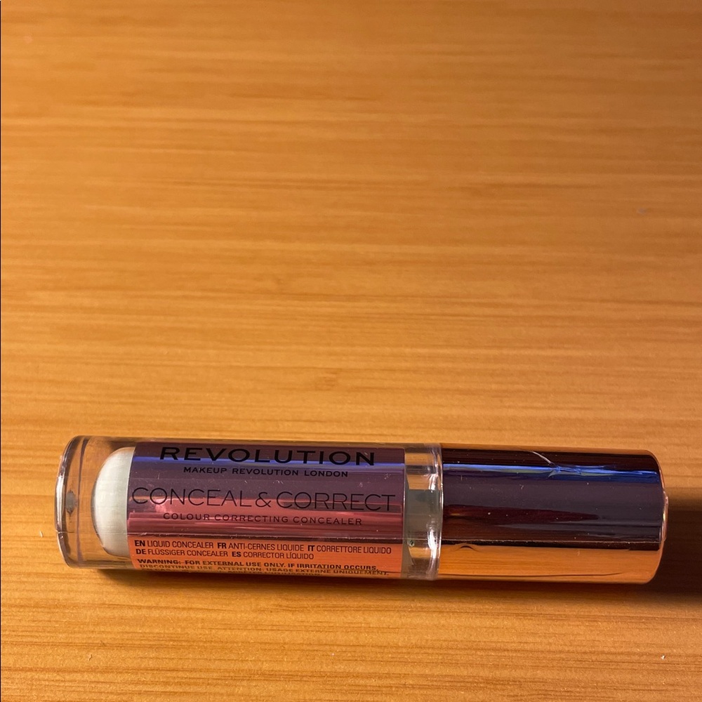 Revolution Conceal & Correct Concealer - Cream Shade